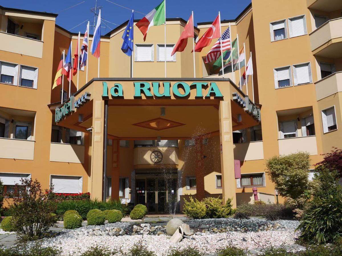 Hotel La Ruota Pianfei Exterior photo